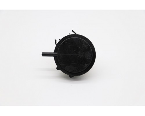 PRESSURE SWITCH HORIZONTAL Ø 58MM - 112/70Mbar 6Mm