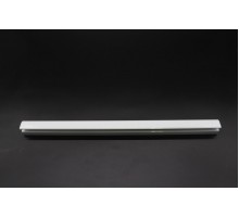 SC58 - Back Pole (White)