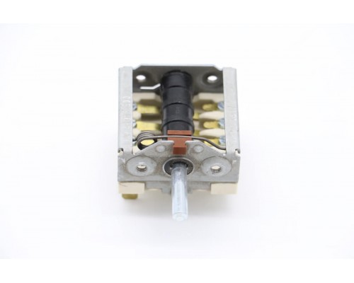 M700 - 4 Pole On/Off Switch