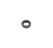 VC750 - Oil Seal #18