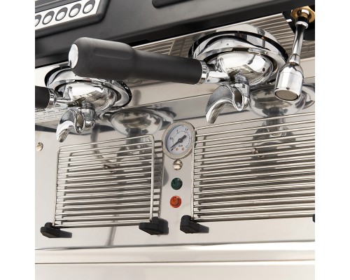 Espresso Machine - 2 Pistons - Compact - 360 Cups per Hour