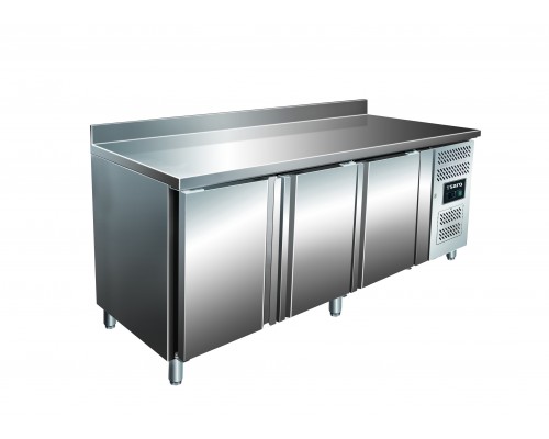 SARO Cooling table with 3 doors and backsplash, model KYLJA GN 3200 TN