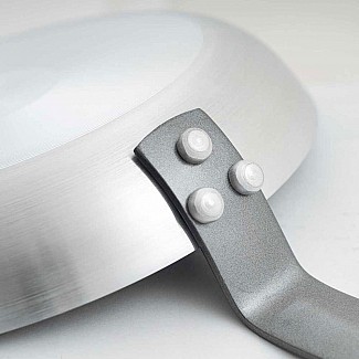 professional aluminium frypan with non-stick coating PLATINUM d 24 cm for induction