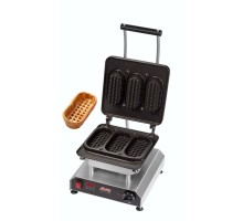 Вафельница Neumärker Thermocook® включает в себя сменные пластины для вафельных пирожков.