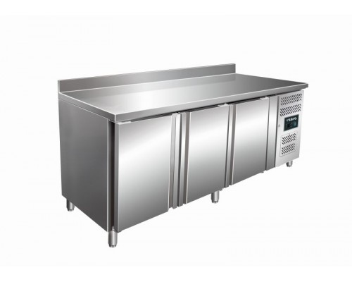 dzesēšanas galdiņš ar 3 durvīm un aizmuguri, modelis KYLJA GN 3200 TN, SARO, 323-1171, Aukstuma galds (letes tipa ledusskapis) Pirkt dzesēšanas galdiņš ar 3 durvīm un aizmuguri, modelis KYLJA GN 3200 TN, SARO, 323-1171
