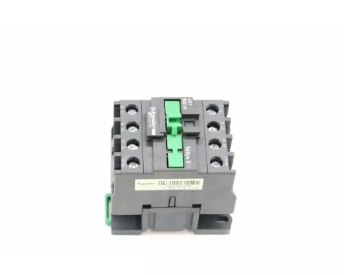 Vn5000 Contactor 3210 / 220V Vn5000 Contactor 3210 / 220V