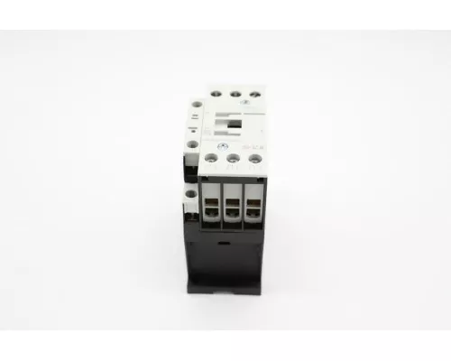 VN2000 - Contactor Dilm 1710 220V 7,5 Kw Moeller VN2000 - Contactor Dilm 1710 220V 7,5 Kw Moeller