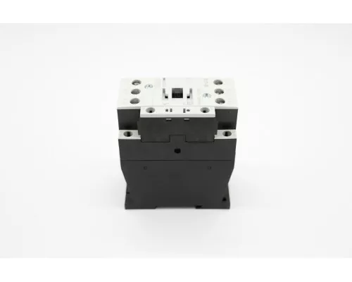 VN2000 - Contactor Dilm 1710 220V 7,5 Kw Moeller VN2000 - Contactor Dilm 1710 220V 7,5 Kw Moeller