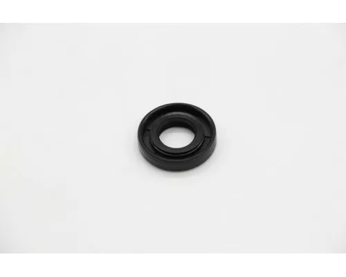 MPM7 - Oil Seal 24X12x5 #27 (Om) MPM7 - Oil Seal 24X12x5 #27 (Om)
