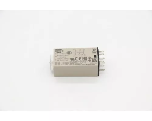 RELAIS - Time Relais 200/230V (Omron / H3yn8000r) RELAIS - Time Relais 200/230V (Omron / H3yn8000r)