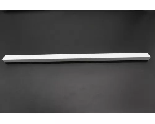 SC78 - Front Pole (White) SC78 - Front Pole (White)