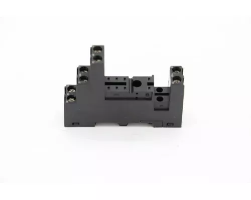 VN500/2000 - Relay Socket Rm85-2011-25 VN500/2000 - Relay Socket Rm85-2011-25