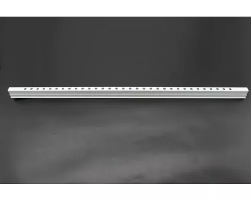 SC98 - Front Pole (White) SC98 - Front Pole (White)