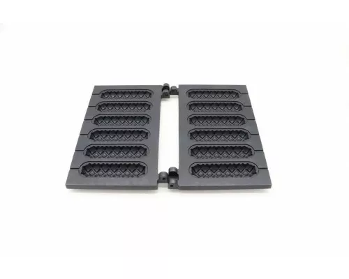 HOT DOG STRIPED - Hot Plates (Set Of 2) HOT DOG STRIPED - Hot Plates (Set Of 2)