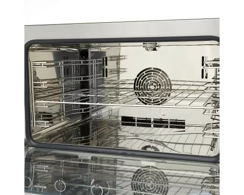 Combi Steam Oven - Fits 4 Trays (1/1 GN / 60 x 40cm) - Analogue - 400V Combi Steam Oven - Fits 4 Trays (1/1 GN / 60 x 40cm) - Analogue - 400V