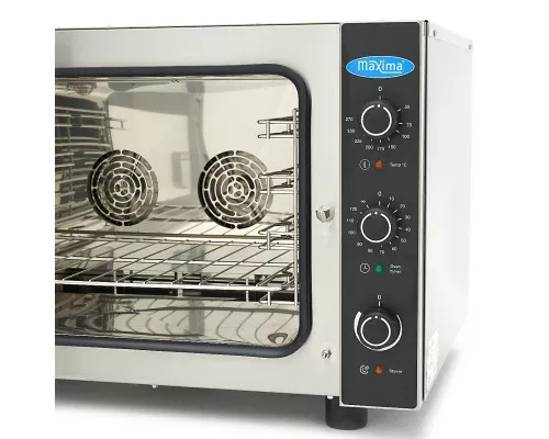 Combi Steam Oven - Fits 4 Trays (1/1 GN / 60 x 40cm) - Analogue - 400V Combi Steam Oven - Fits 4 Trays (1/1 GN / 60 x 40cm) - Analogue - 400V