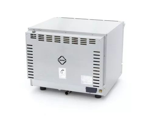 Combi Steam Oven - Fits 4 Trays (1/1 GN / 60 x 40cm) - Analogue - 400V Combi Steam Oven - Fits 4 Trays (1/1 GN / 60 x 40cm) - Analogue - 400V