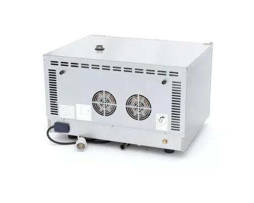 Combi Steam Oven - Fits 4 Trays (1/1 GN / 60 x 40cm) - Analogue - 400V Combi Steam Oven - Fits 4 Trays (1/1 GN / 60 x 40cm) - Analogue - 400V