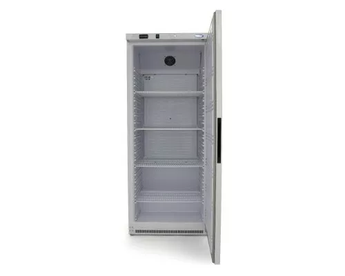 Fridge - 600L - 4 Adjustable Shelves - White Fridge - 600L - 4 Adjustable Shelves - White
