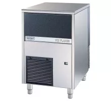Ice maker 90kg/24 h water-cooled