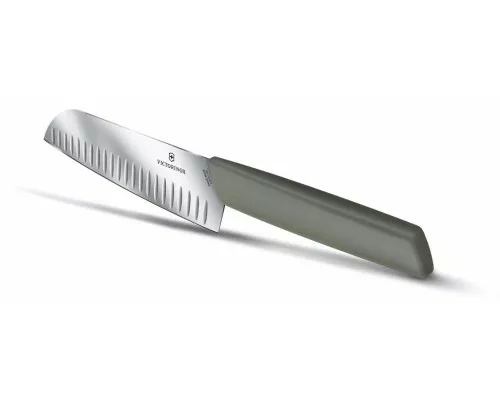 Swiss modern, нож сантоку, рифленая кромка, 17 см, оливковый, блистер, Victorinox, 6.9056.17K6B Swiss modern, нож сантоку, рифленая кромка, 17 см, оливковый, блистер, Victorinox, 6.9056.17K6B